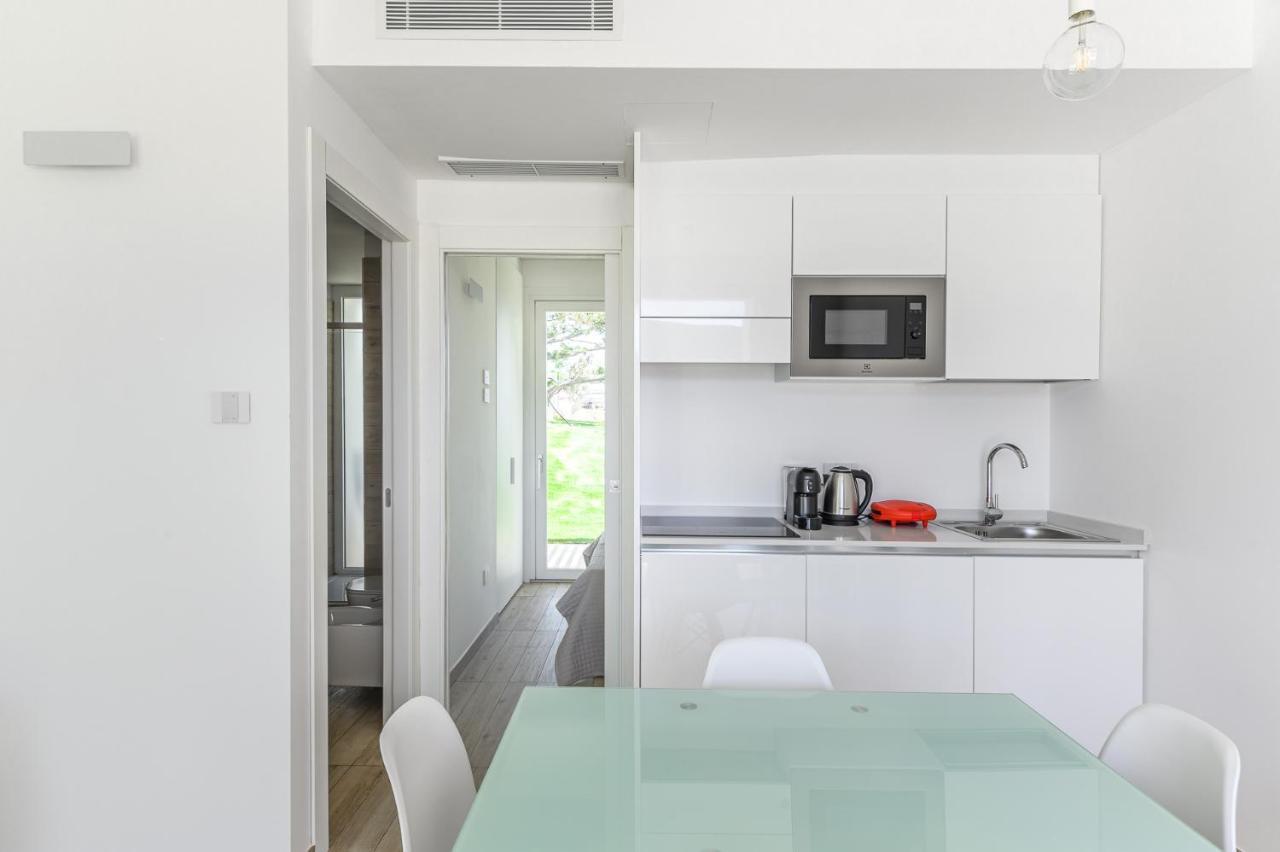 Capo Falcone Charming Apartments Стинтино Экстерьер фото