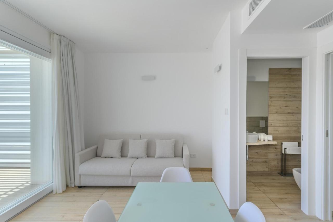 Capo Falcone Charming Apartments Стинтино Экстерьер фото