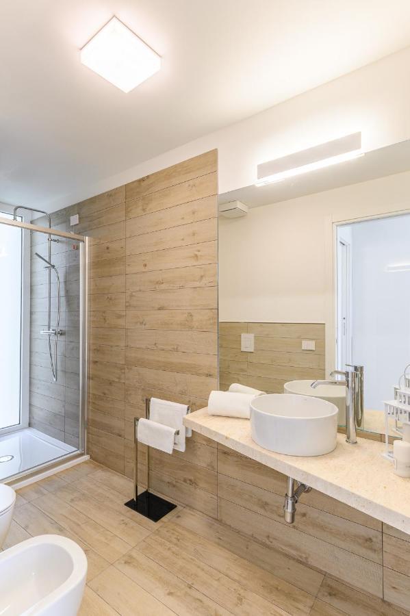 Capo Falcone Charming Apartments Стинтино Экстерьер фото
