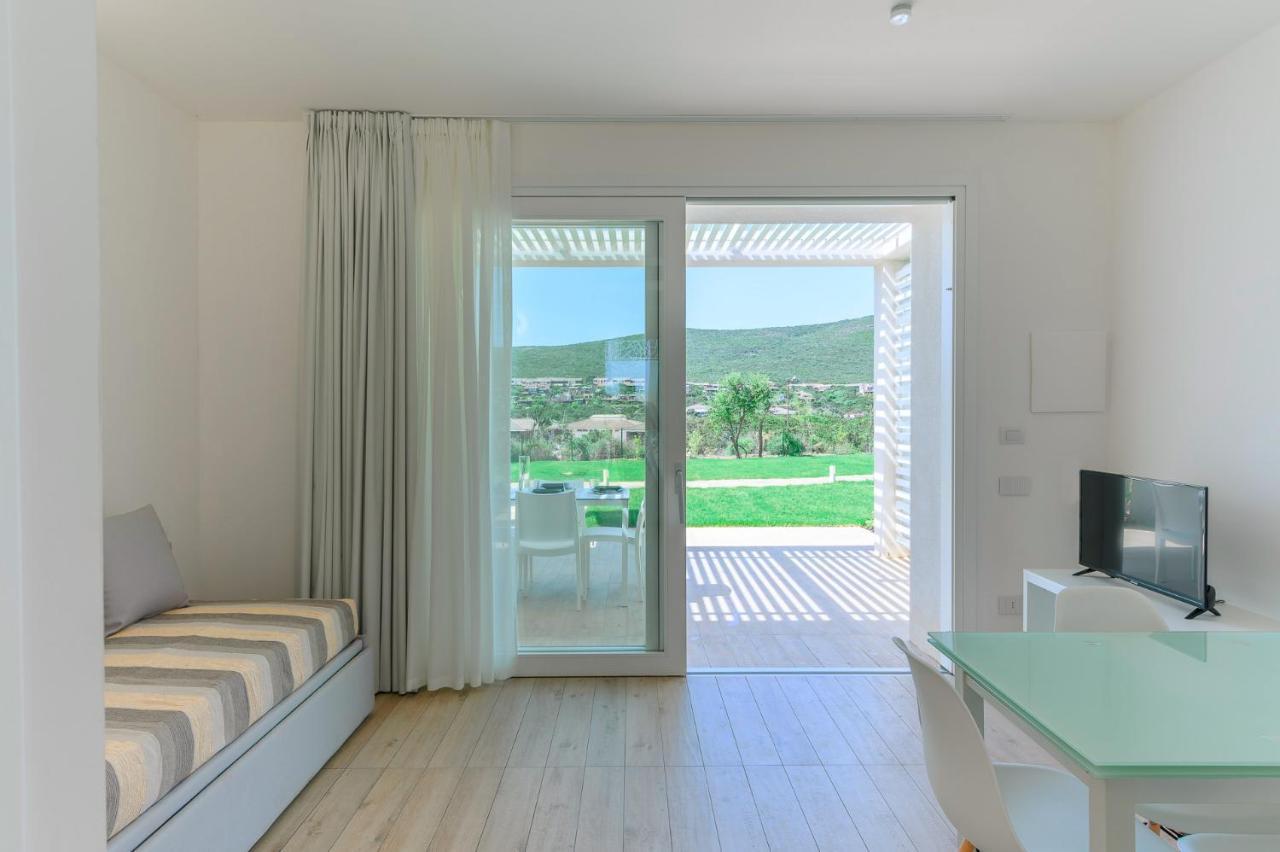 Capo Falcone Charming Apartments Стинтино Экстерьер фото